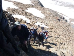 Gletschertour zur Ötzifundstelle mit Hans KammerlanderEscursione alpinistica al luogo di ritrovamento dellUomo venuto dal ghiaccio con Hans KammerlanderMountaineering trip to the findspot of the Iceman with Hans KammerlanderÖtzi Glacier Tour Summer 2016