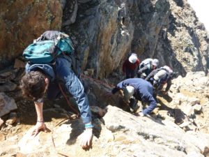 Gletschertour zur Ötzifundstelle mit Hans KammerlanderEscursione alpinistica al luogo di ritrovamento dellUomo venuto dal ghiaccio con Hans KammerlanderMountaineering trip to the findspot of the Iceman with Hans KammerlanderÖtzi Glacier Tour Summer 2016