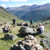Gletschertour zur Ötzifundstelle mit Hans Kammerlander<br />Escursione alpinistica al luogo di ritrovamento dellUomo venuto dal ghiaccio con Hans Kammerlander<br />Mountaineering trip to the findspot of the Iceman with Hans Kammerlander<br /><br />Ötzi Glacier Tour Summer 2016