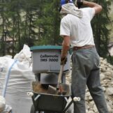 Die archeoParc-Bauwoche 2016<br /> Una settimana allinsegna delle capanne di Ötzi 2016<br />House Building Week 2016<br /><br />July 2016
