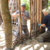 Die archeoParc-Bauwoche 2016<br /> Una settimana allinsegna delle capanne di Ötzi 2016<br />House Building Week 2016<br /><br />July 2016