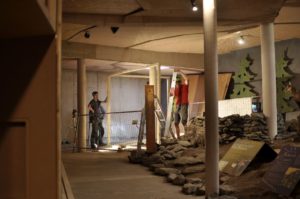 Umbau-und Erweiterungsarbeiten im Besucherzentrum und FreigeländeLavori di rinnovo e di ampliamento nel centro visitatori e nellarea allapertoRenewal and enlargement of the archeoParc visitors centre and open-air-areaJune 2017