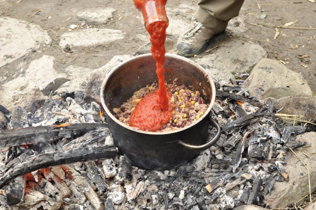 Tomatensauce<br/>Passata di pomodoro<br/>Tomato sauce<br/><br/>Kindersommer Schnals<br/>July 2017