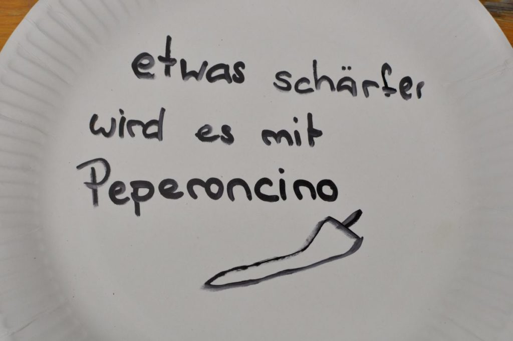 Peperoncino<br/>Peperoncino<br/>Paprika<br/><br/>Kindersommer Schnals<br/>July 2017