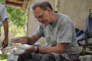 Internationales Steinschlägersymposium 2019 im archeoParc SchnalstalConferenza internazionale della scheggiatura della pietra 2019 nellarcheoParc Val SenalesInternational Flint Knapping Symposium 2019 at the archeoParc Val Senales in northern ItalyarcheoParc SchnalstalSpring 2019